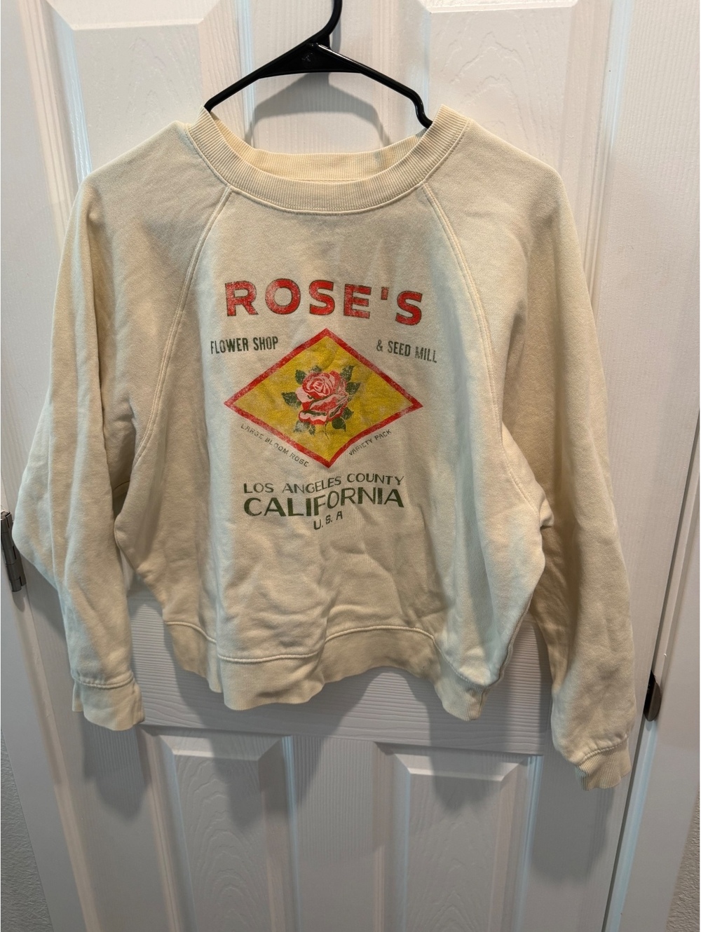 Old Navy cream Rose's University of California graphic sweatshirt